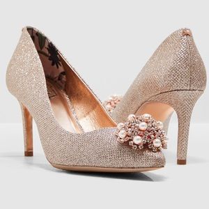 Ted Baker London- Stunning Dahrlil Women’s Pump-RoseGold